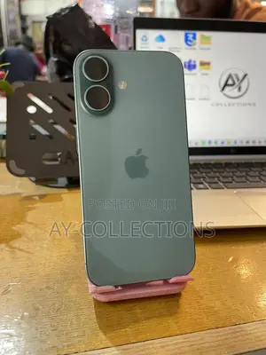 Apple iPhone 16 128 GB Green