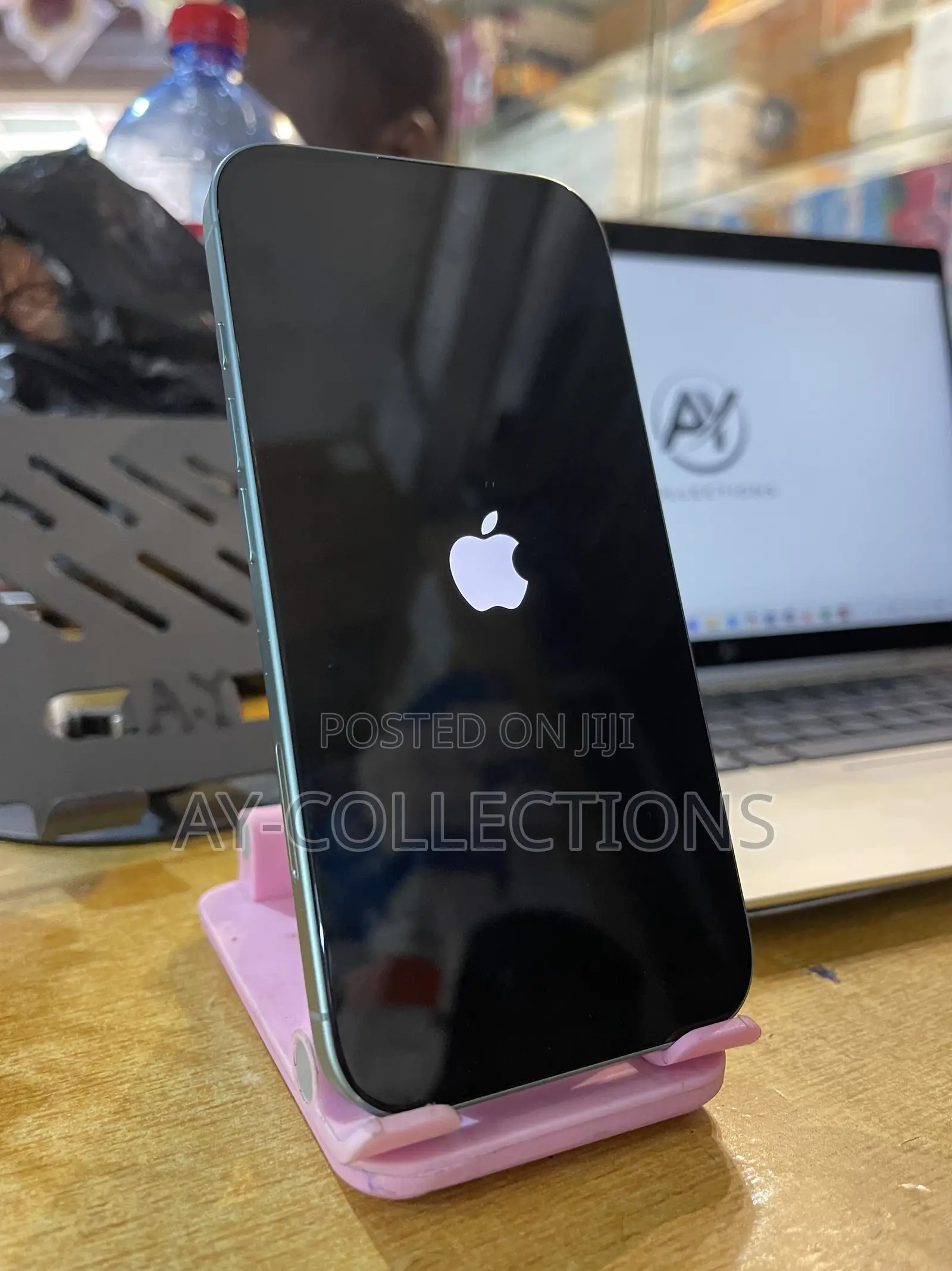 Apple iPhone 16 128 GB Green