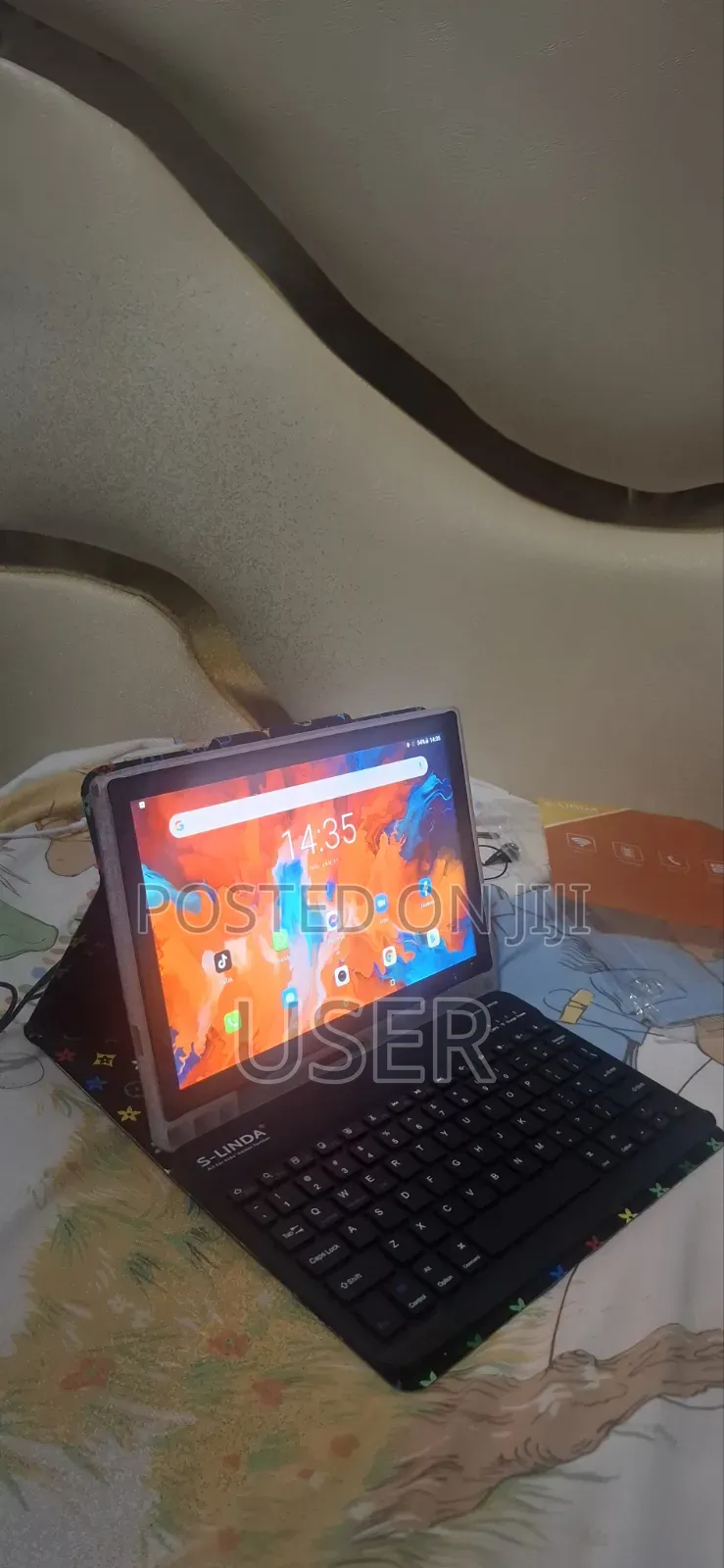 New Tablet 1 TB Orange
