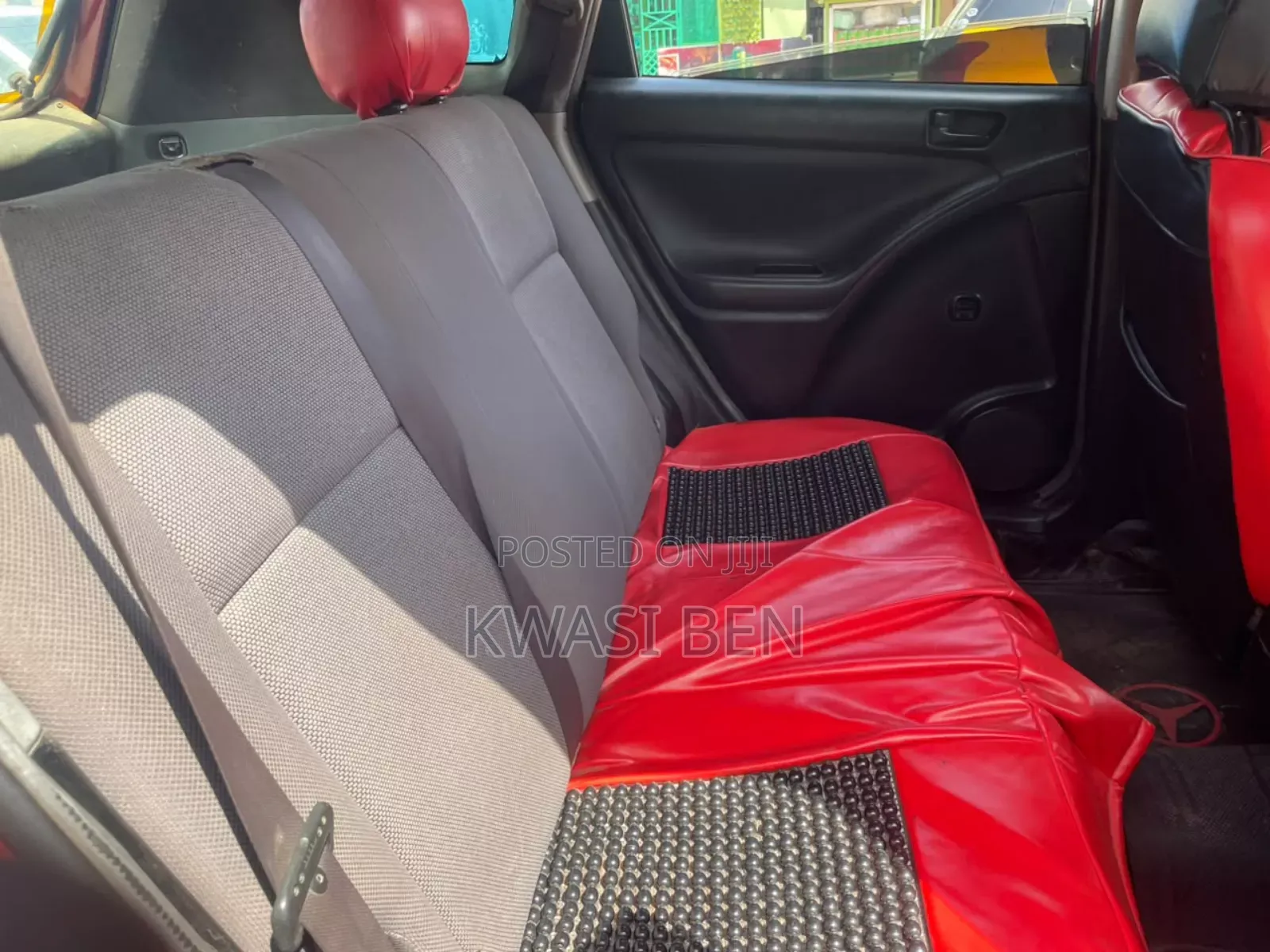 Pontiac Vibe 2006 Red