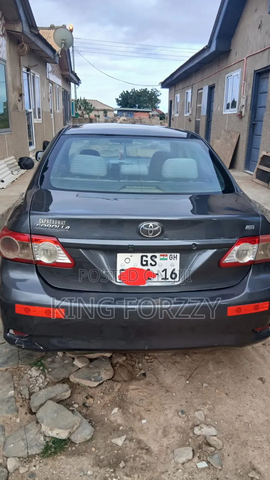 Toyota Corolla LE 4dr Sedan (1.8L 4cyl 4A) 2011 Gray