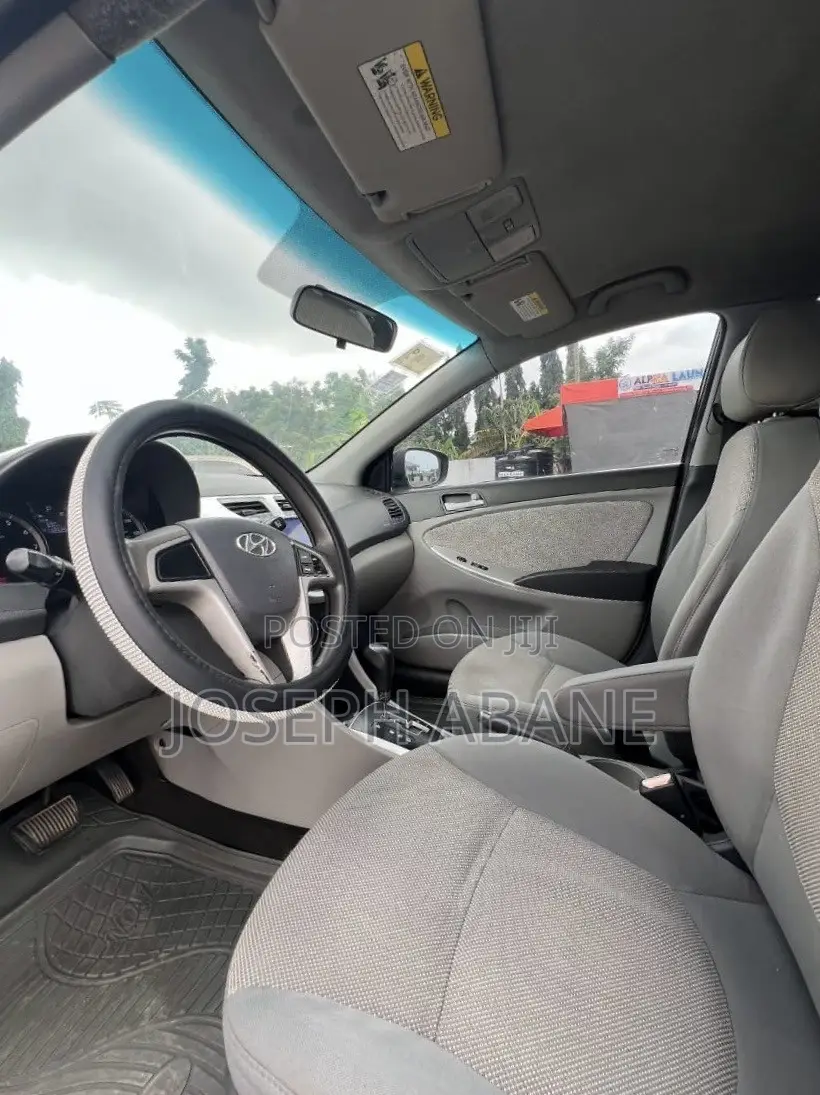 Hyundai Accent GLS 2013 Black