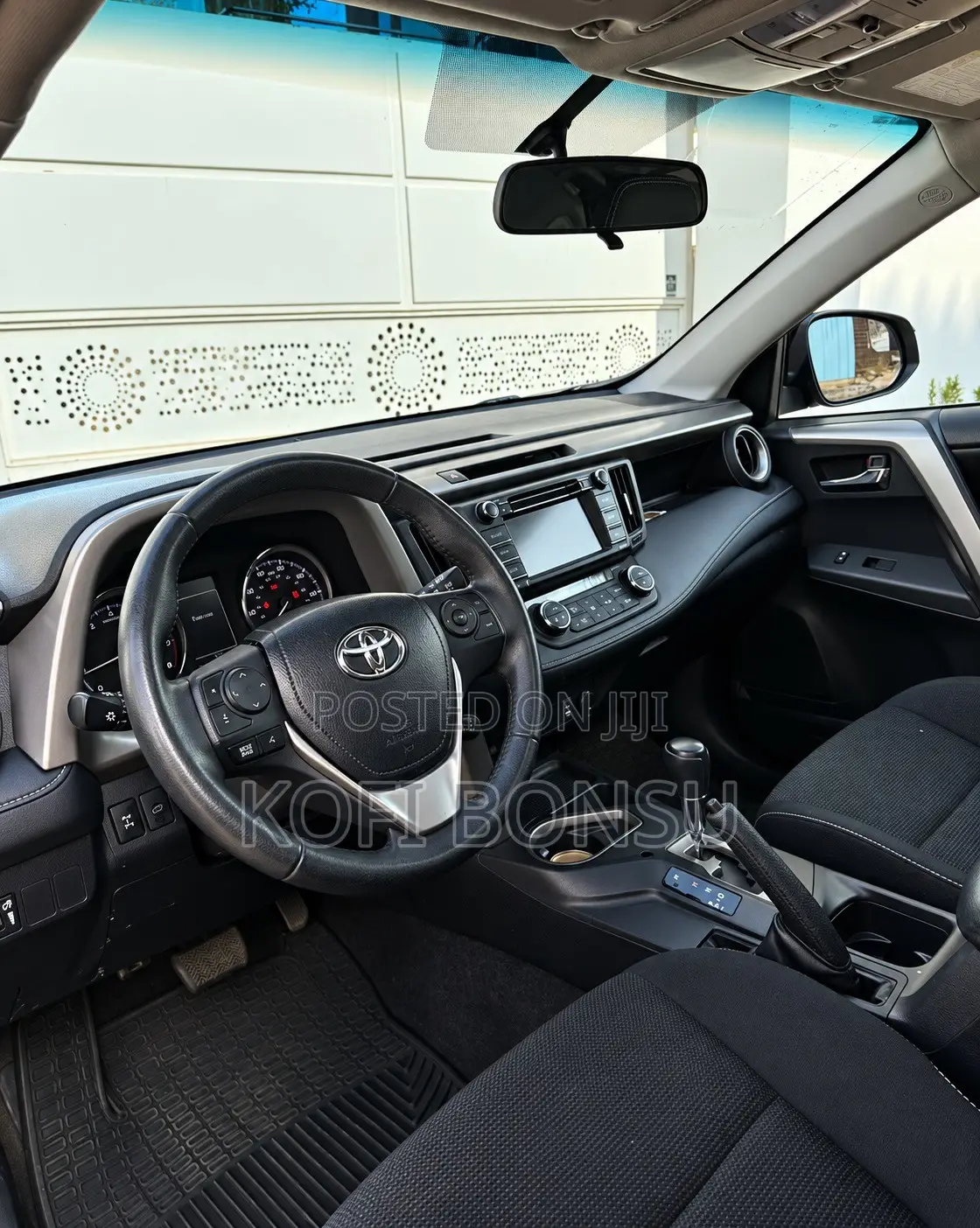 Toyota RAV4 Limited 4dr SUV AWD (2.5L 4cyl 6A) 2018 Burgundy