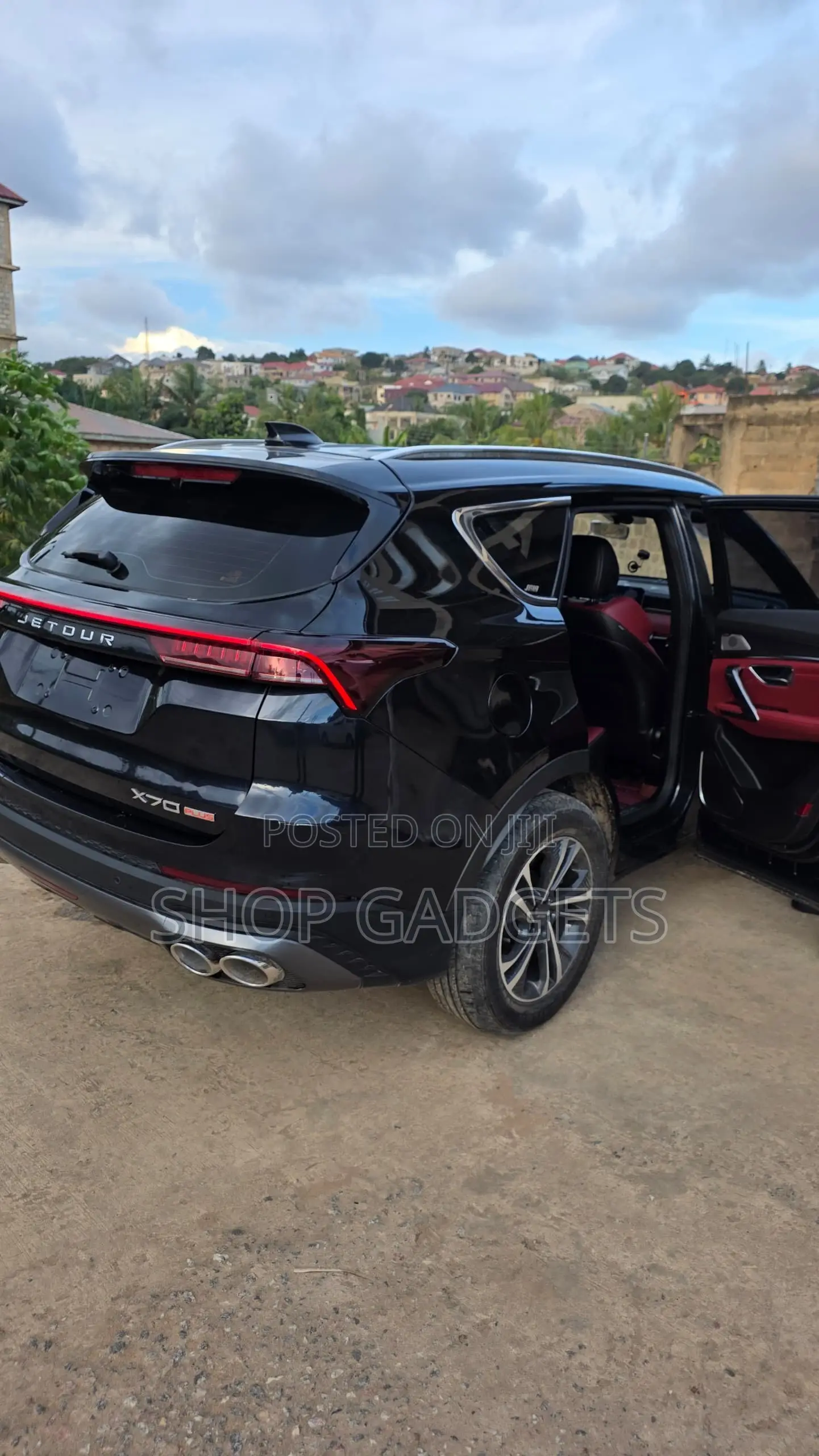 Jetour X70 Plus 1.5 7-Seater FWD 2021 Black