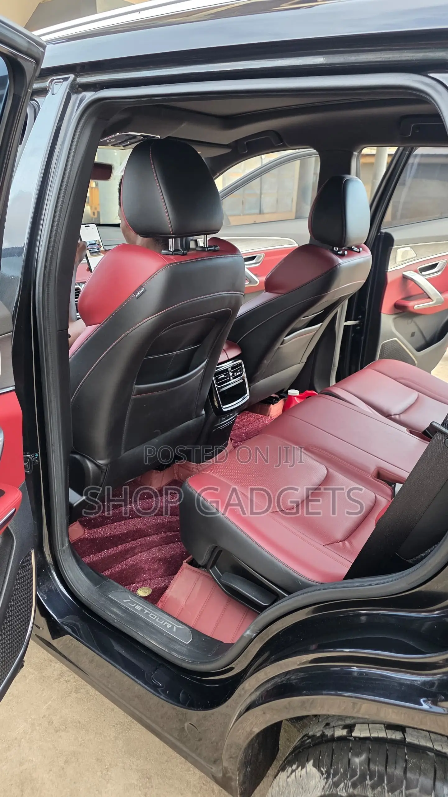 Jetour X70 Plus 1.5 7-Seater FWD 2021 Black