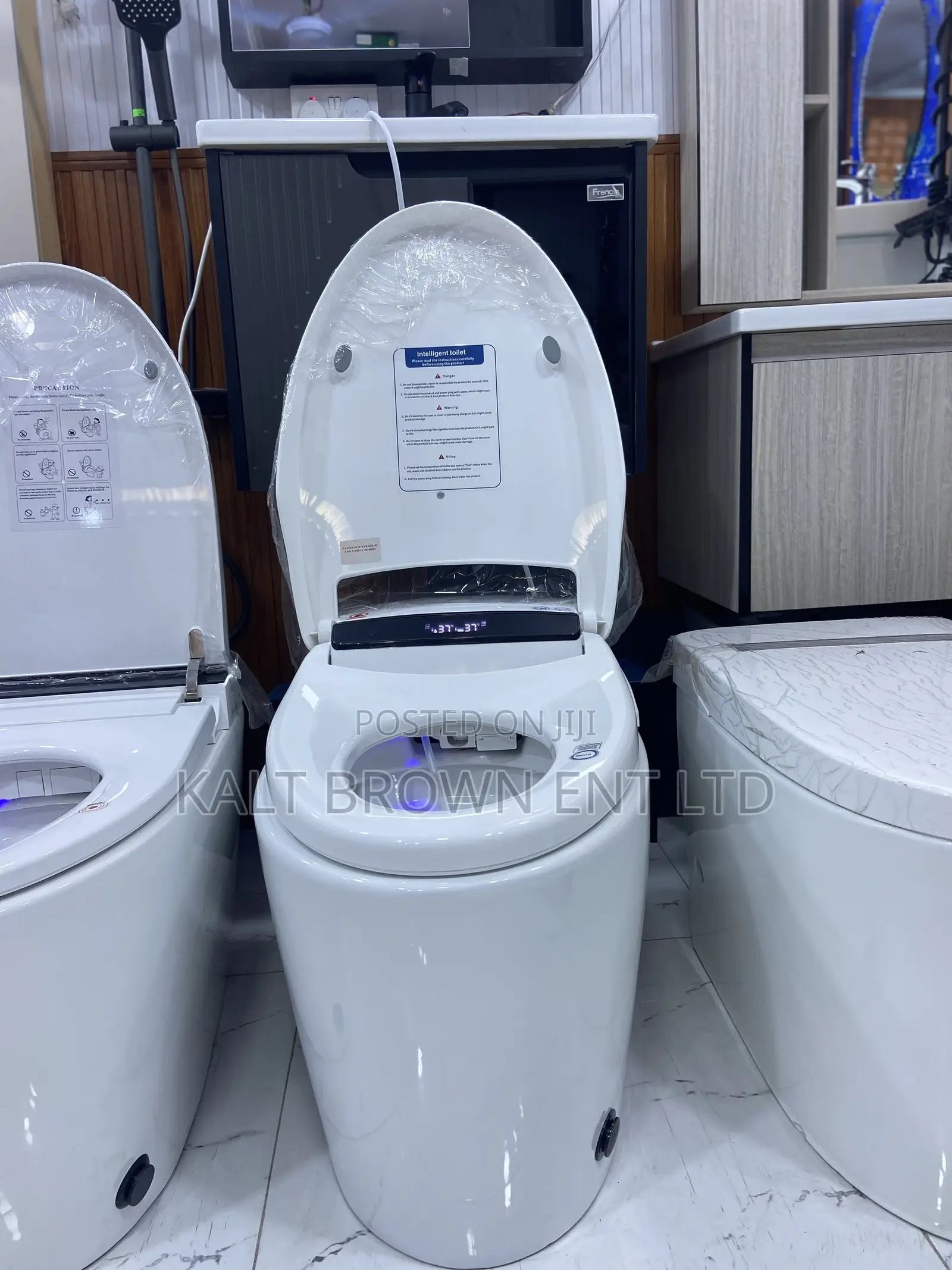 Luxury Intelligent Smart Toilet (WC) With LED Display &Automatic Bidet
