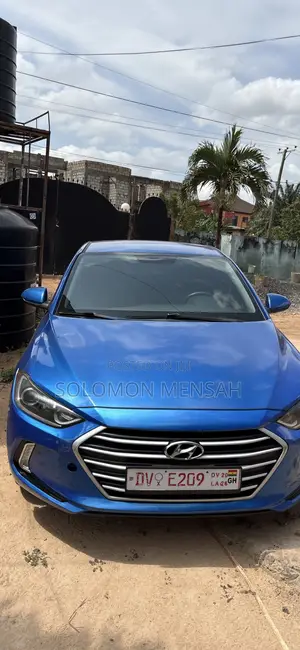 Arcfox Kaola 59 kWh FWD 2024 Blue