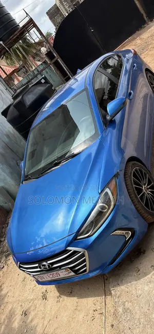 Arcfox Kaola 59 kWh FWD 2024 Blue