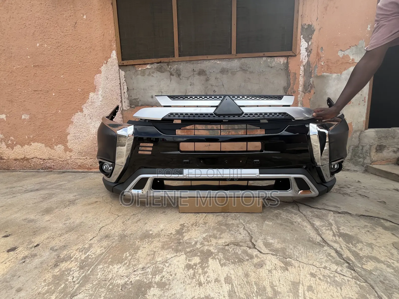 Mitsubishi Outlander 2019-2021 Front Bumper Complete Available