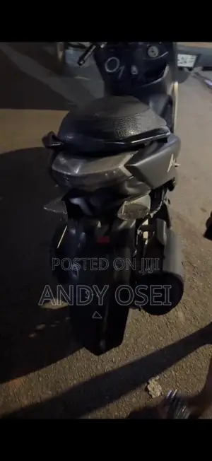 Yamaha 2015 Black