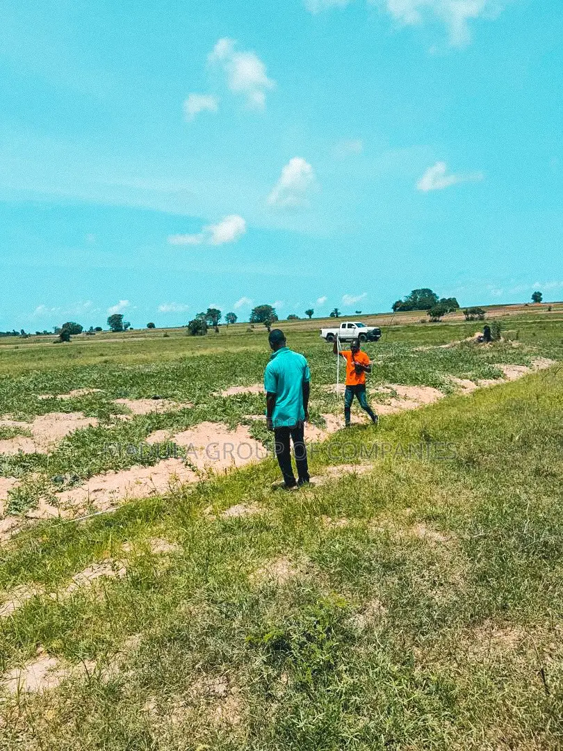 Your Land, Your Legacy — Become a Landlady Now