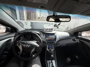 Hyundai Avante 2011 White