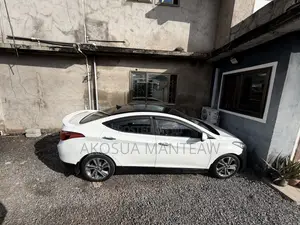 Hyundai Avante 2011 White