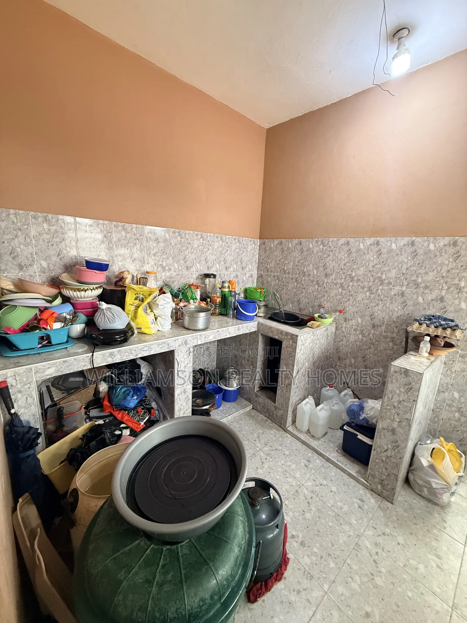1bdrm Apartment in Community 18 Area, Spintex for rent