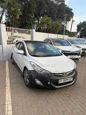 Hyundai Avante 2011 White