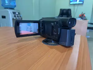 Sony Handycam 4K Video Camera 20x Optical Zoom - Used