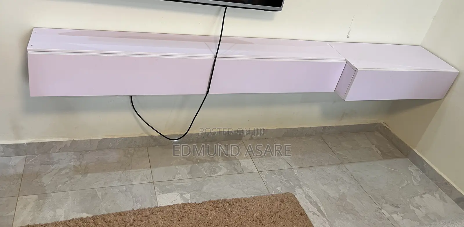 TV Stand/Cosmetic Stand With Chair