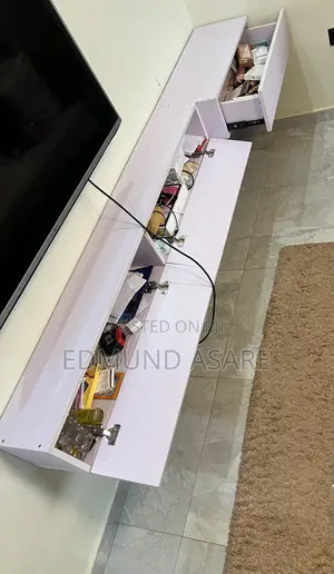 TV Stand/Cosmetic Stand With Chair