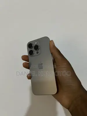 Apple iPhone 15 Pro 128 GB Gray