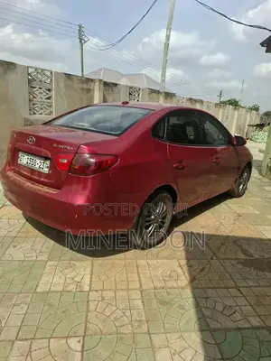 Hyundai Elantra 2009 Red
