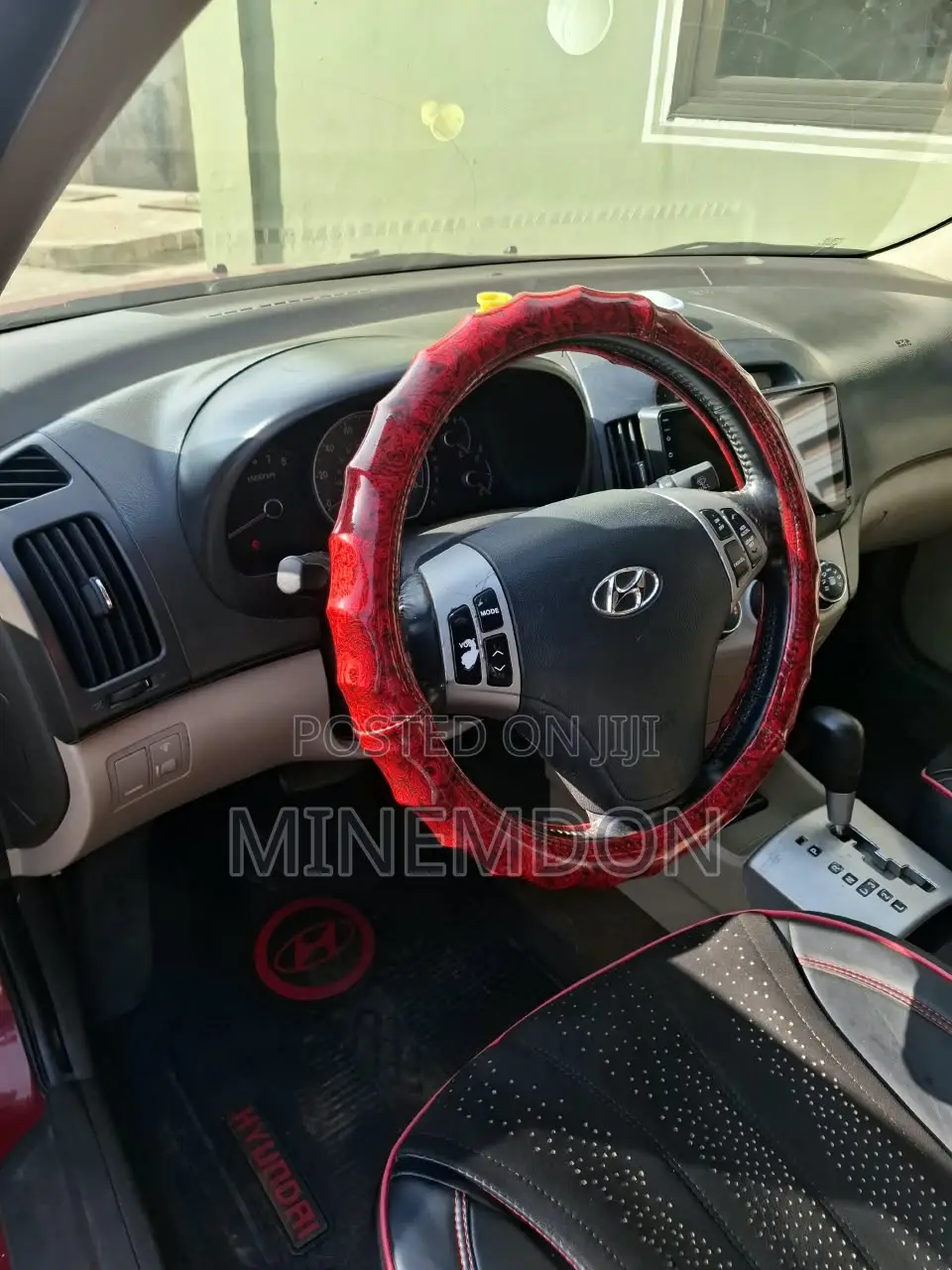 Hyundai Elantra 2009 Red