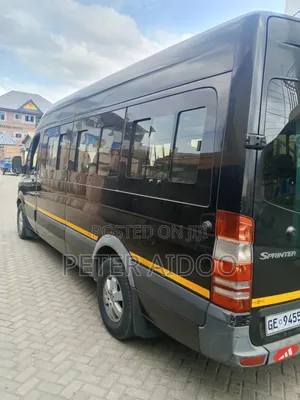 Mercedes-Benz Sprinter 2012 Black