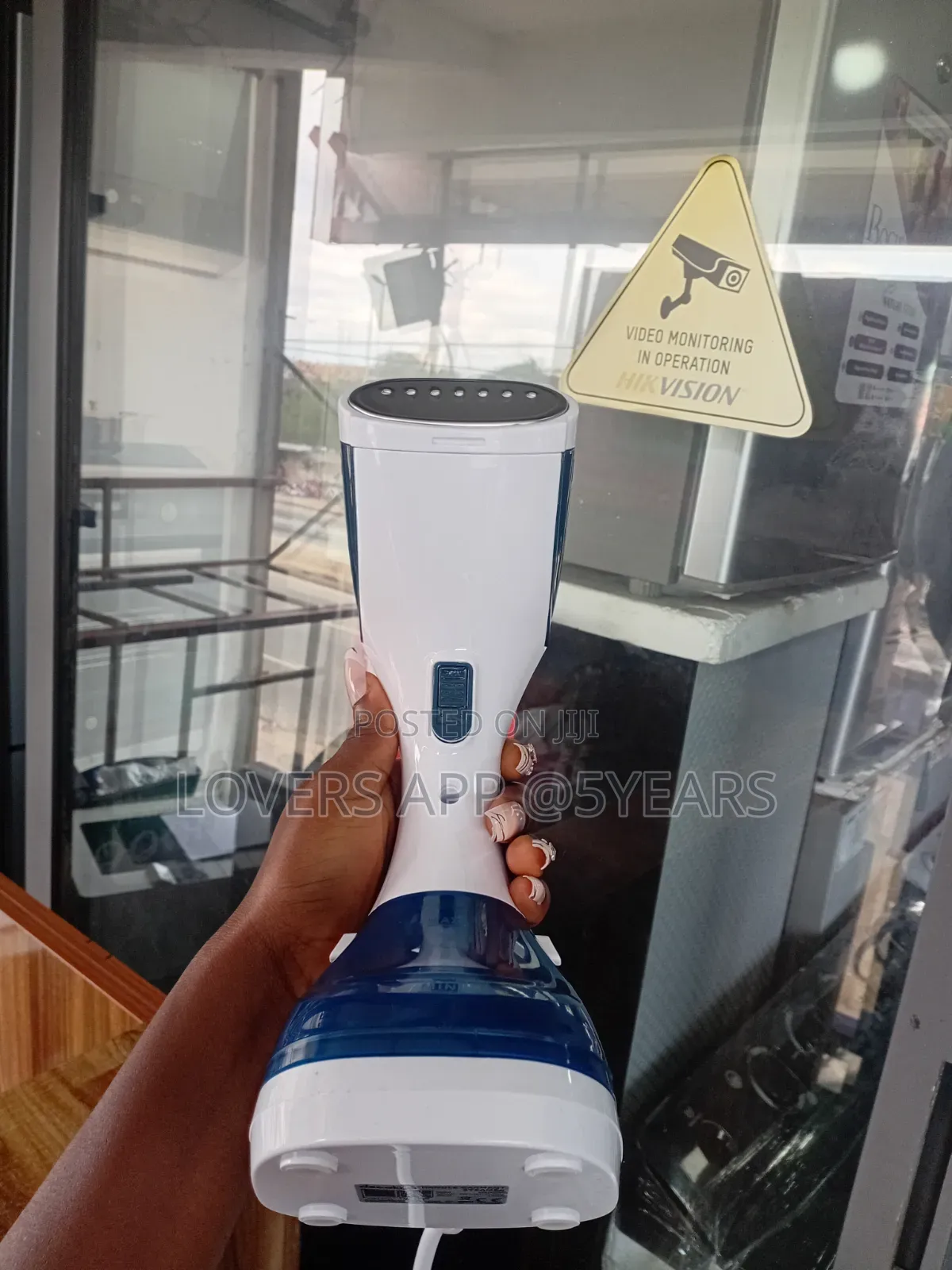 Powerful Handheld Clothes Decakila Steamer for Everyday Use