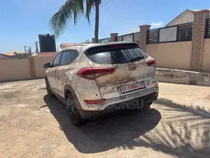 Hyundai Tucson 2016 White