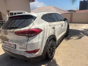 Hyundai Tucson 2016 White