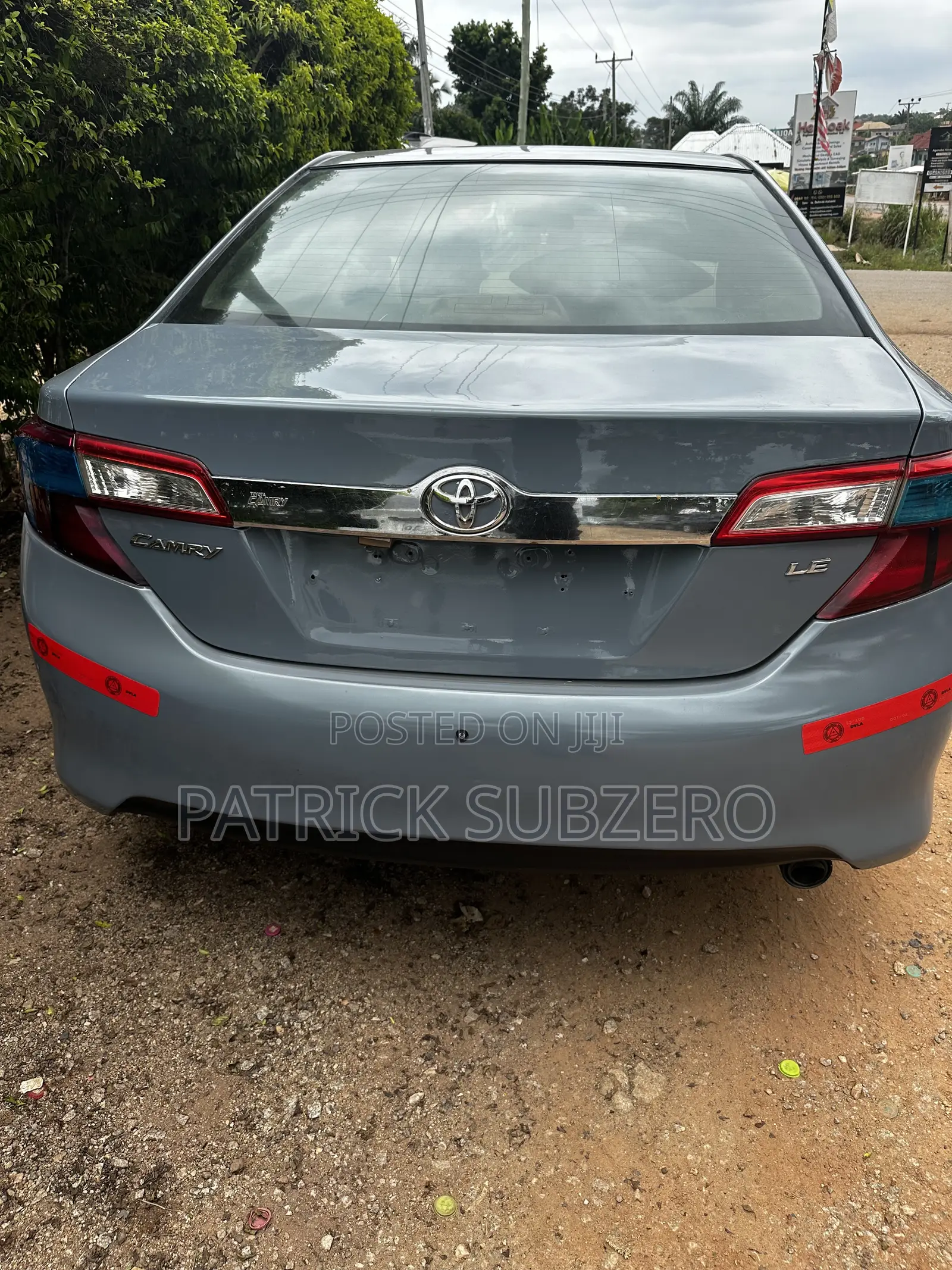 Toyota Camry LE 4dr Sedan (2.5L 4cyl 6A) 2014 Gray