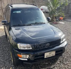 Toyota RAV4 Automatic 2000 Black