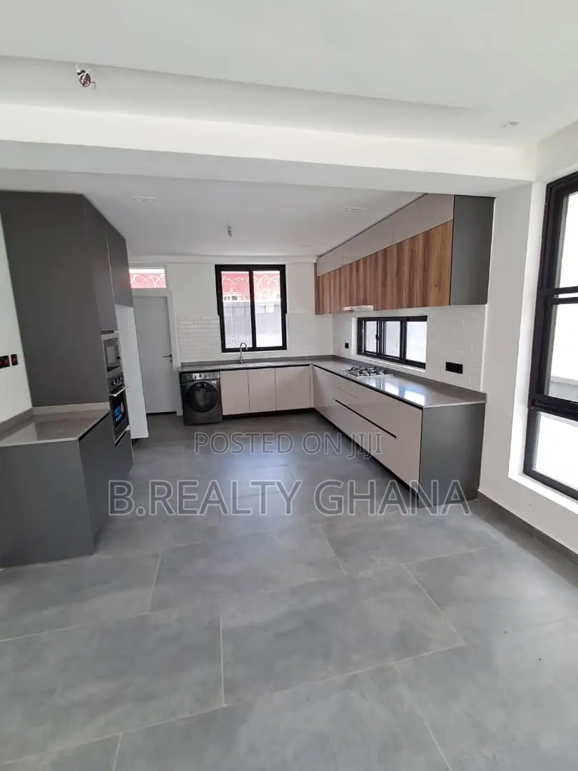 Furnished 3bdrm House in Tseaddo for rent