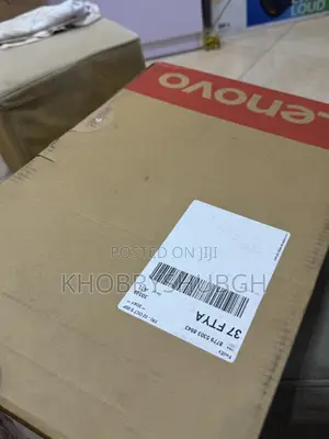 New Laptop Lenovo Yoga 7i 24GB Intel Core Ultra 7 SSD 512GB