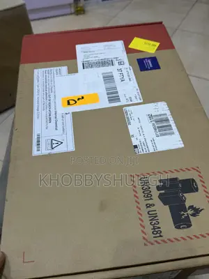 New Laptop Lenovo Yoga 7i 24GB Intel Core Ultra 7 SSD 512GB