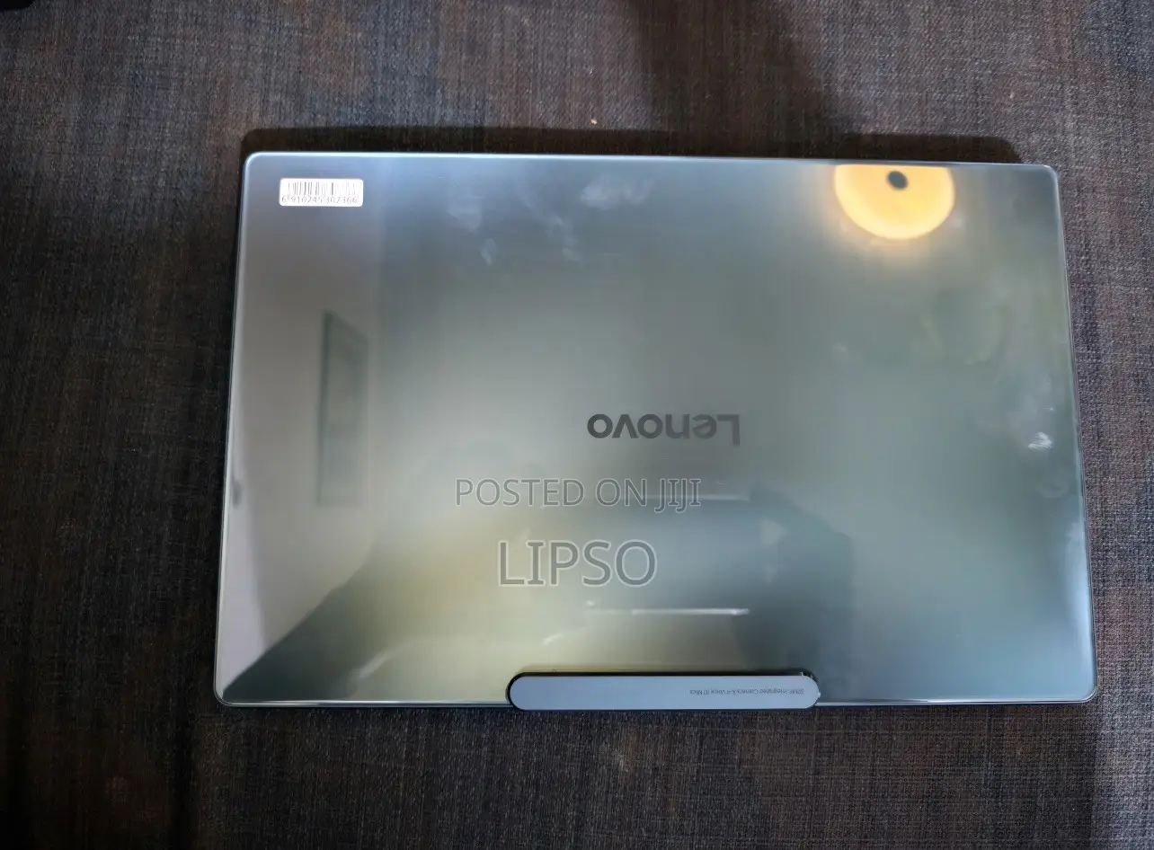 New Laptop Lenovo 16GB Intel Core Ultra 7 SSD 512GB