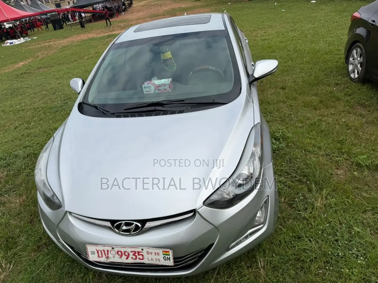 Hyundai Elantra Limited Sedan FWD (1.8L 4cyl 6A) 2016 Silver