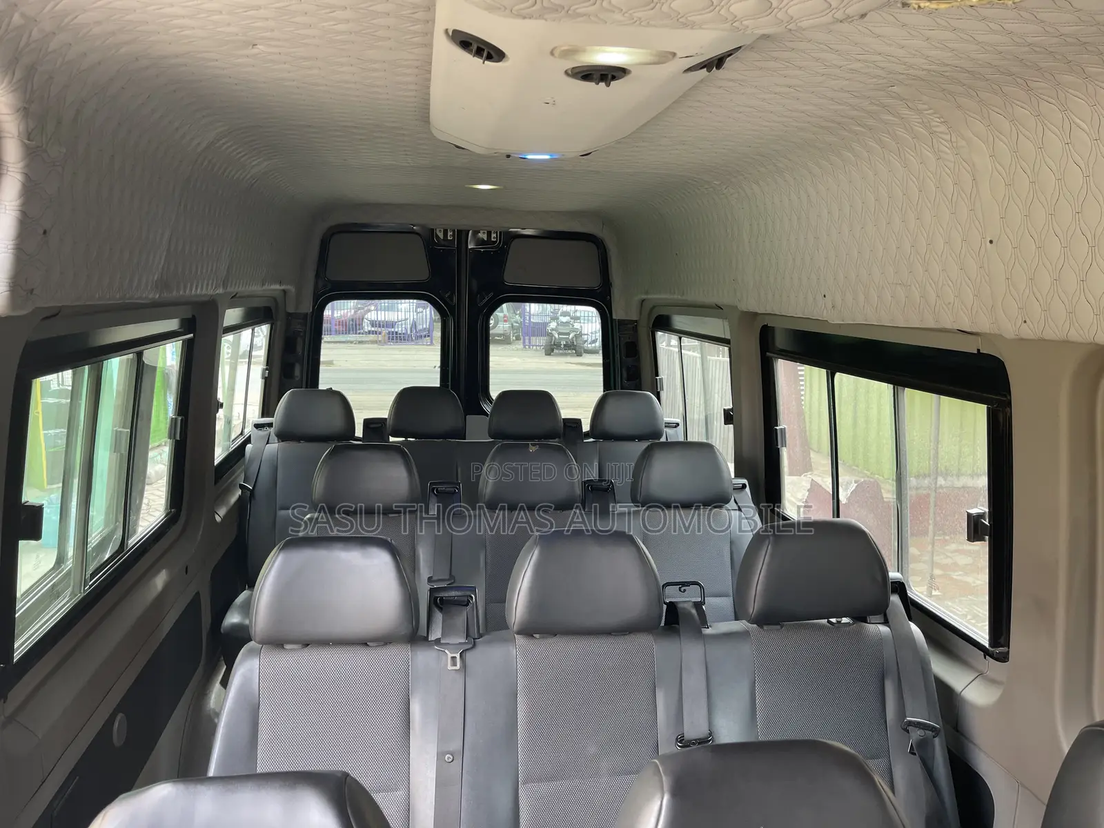 Mercedes-Benz Sprinter 2012 Black