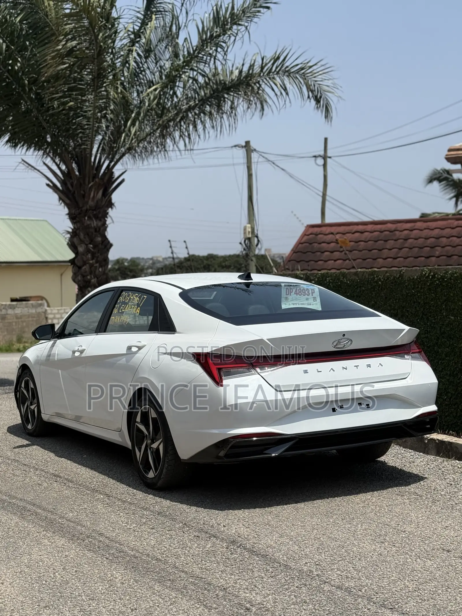 Hyundai Elantra Limited 2022 White