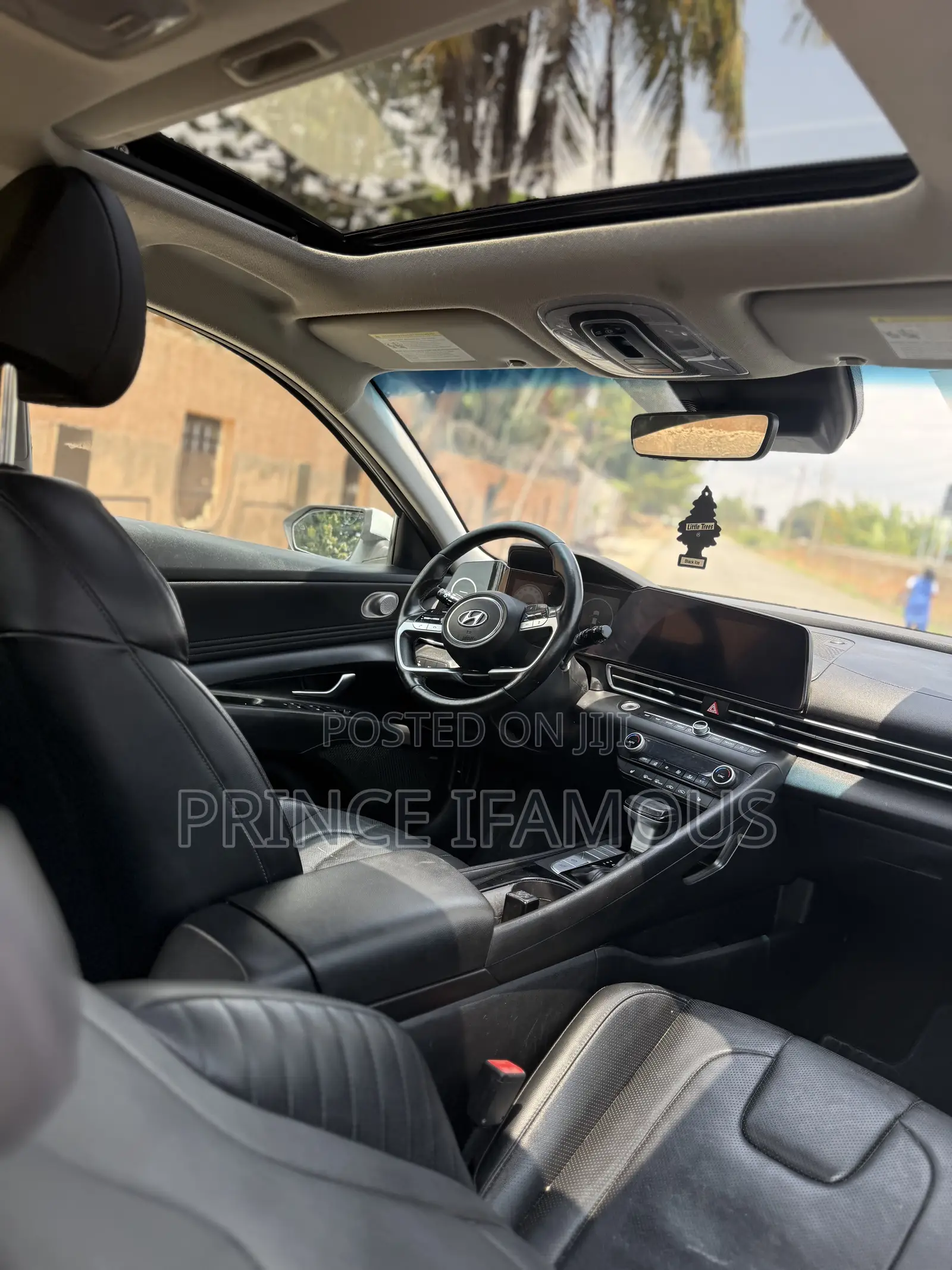 Hyundai Elantra Limited 2022 White