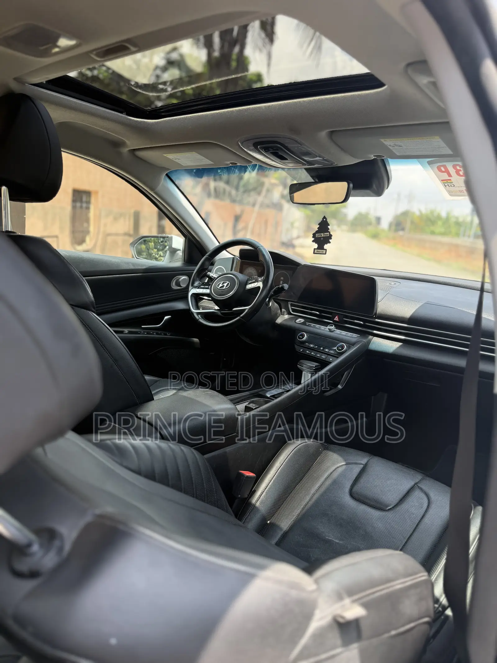 Hyundai Elantra Limited 2022 White