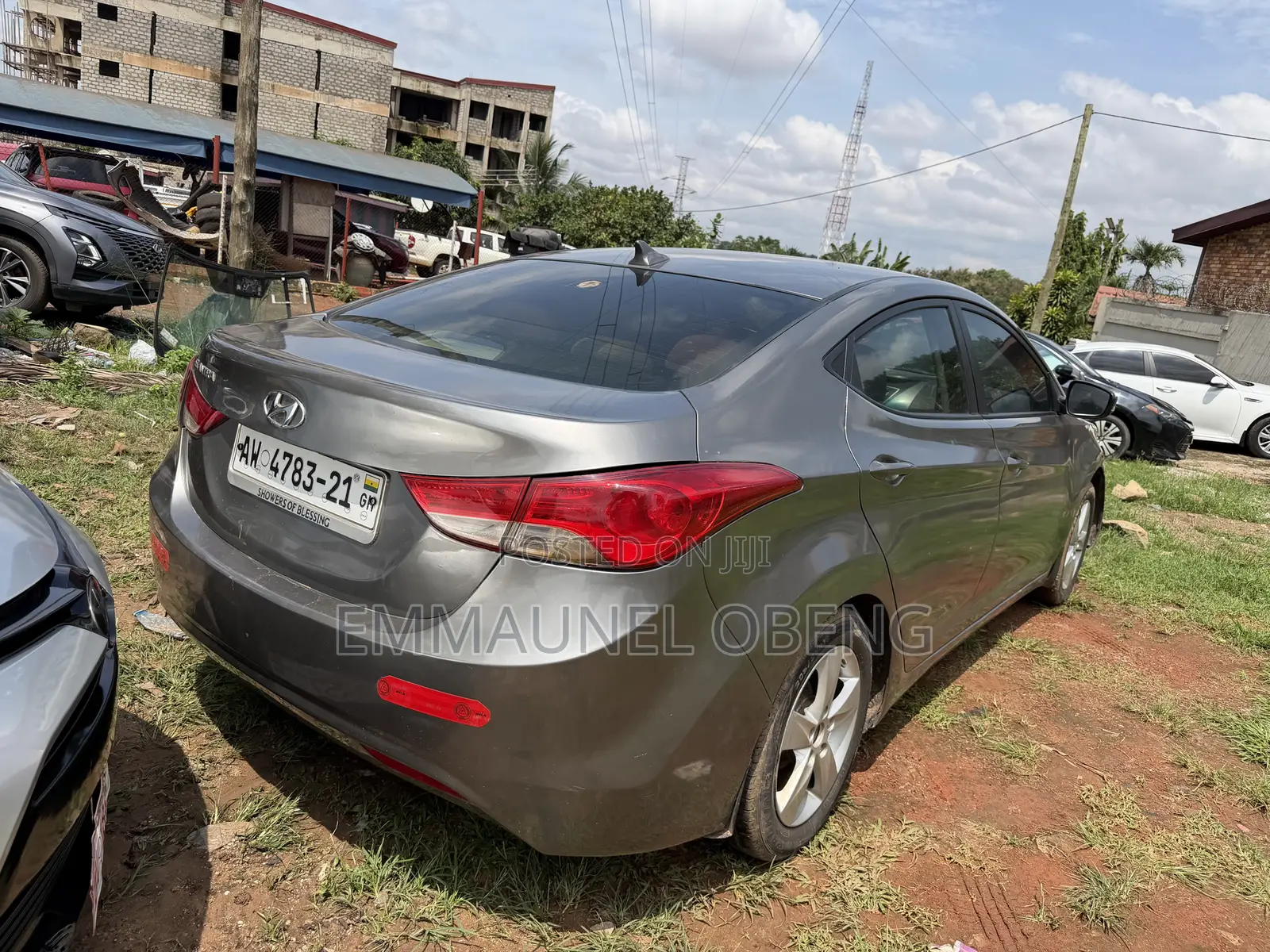 Hyundai Elantra 2013 Gold
