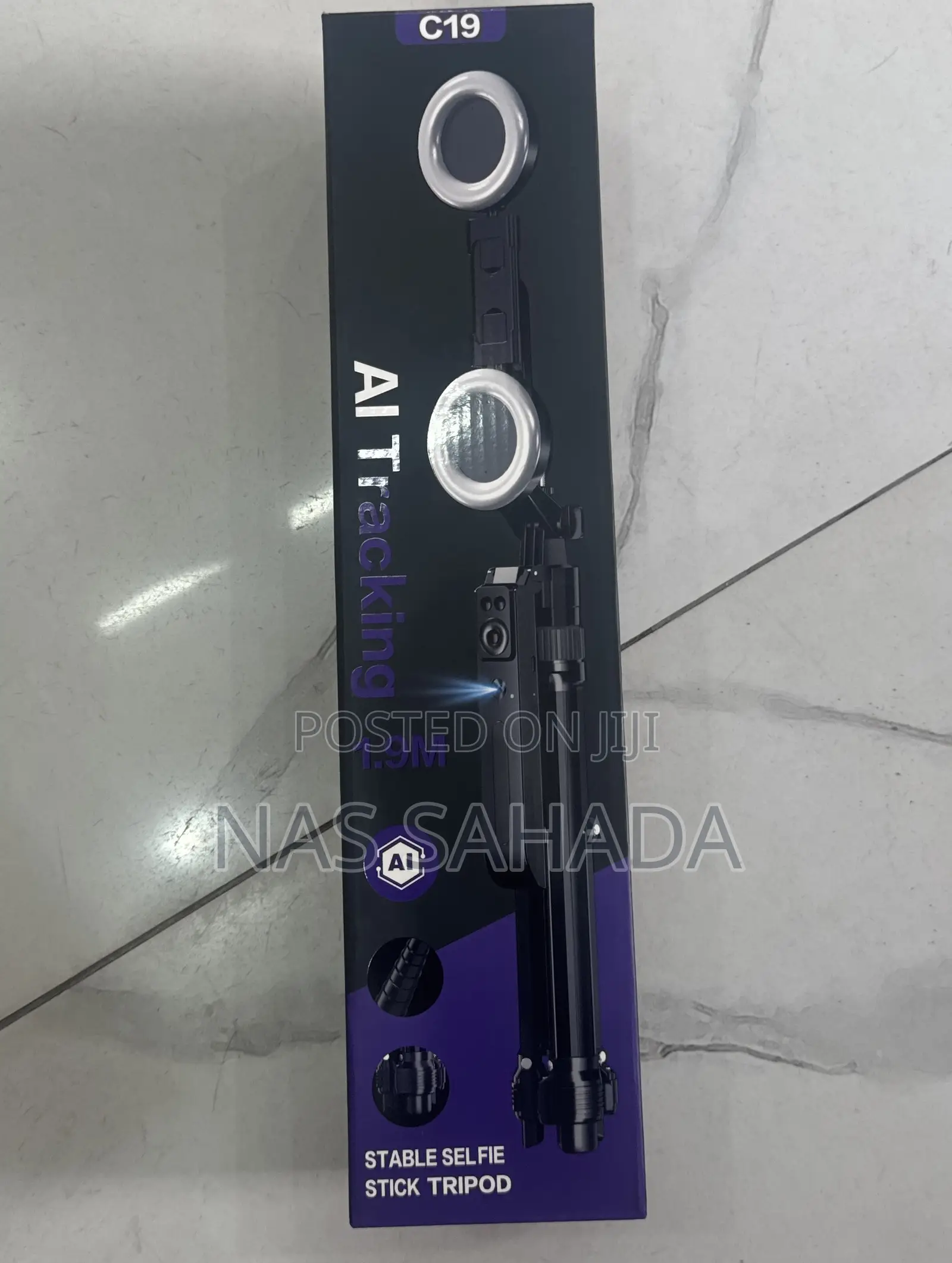 C19 AI Selfie Stick