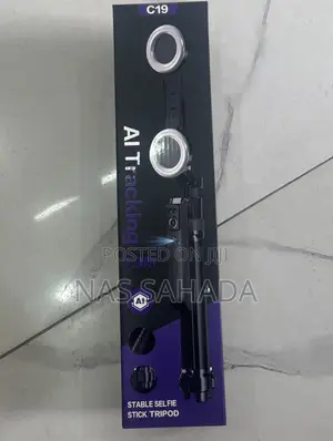 C19 AI Selfie Stick