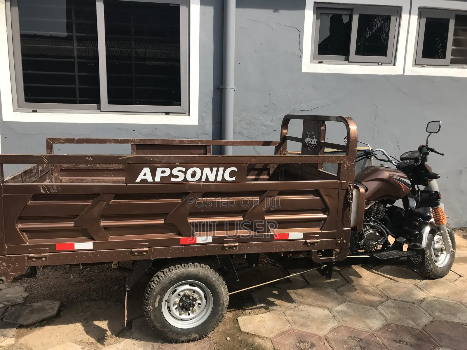 Apsonic AP110-3A 2022 Brown