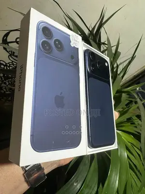 New Apple iPhone 17 Pro Max 512 GB Blue