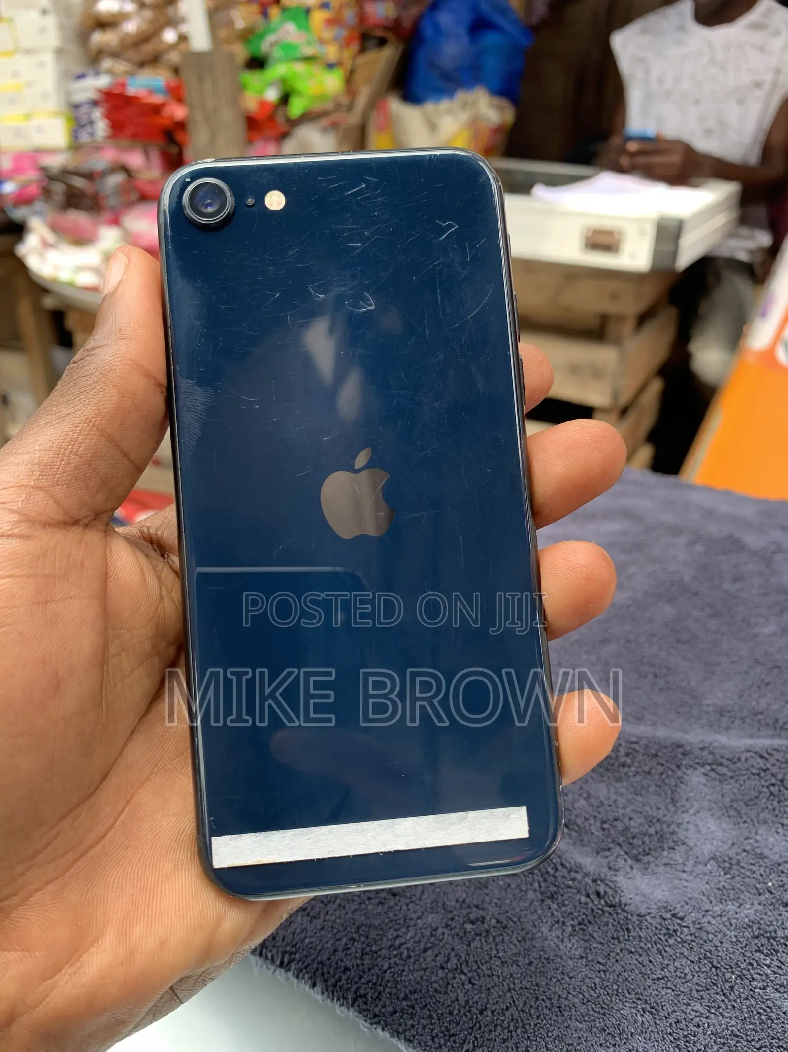Apple iPhone SE (2022) 64 GB Black