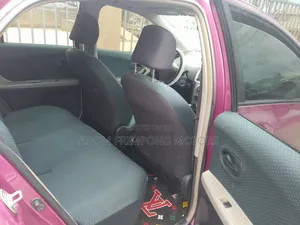 Toyota Vitz 2010