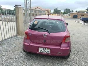 Toyota Vitz 2010