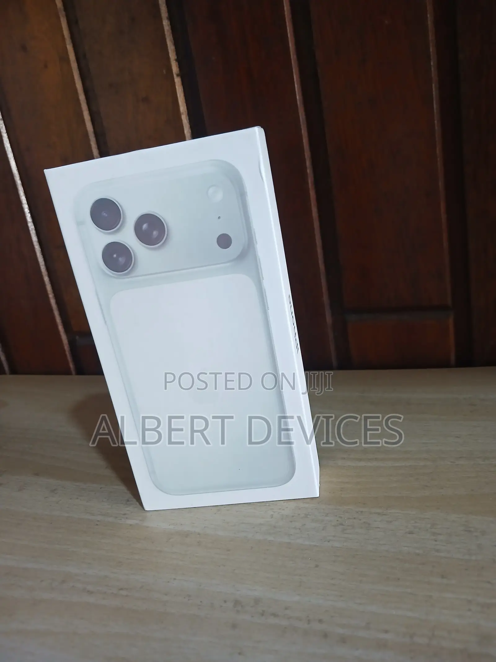 New Apple iPhone 17 Pro Max 1 TB Silver