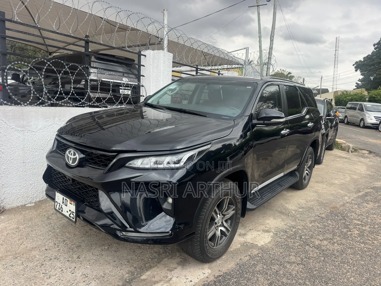 Toyota Fortuner 2.5 D AWD 2024 Black